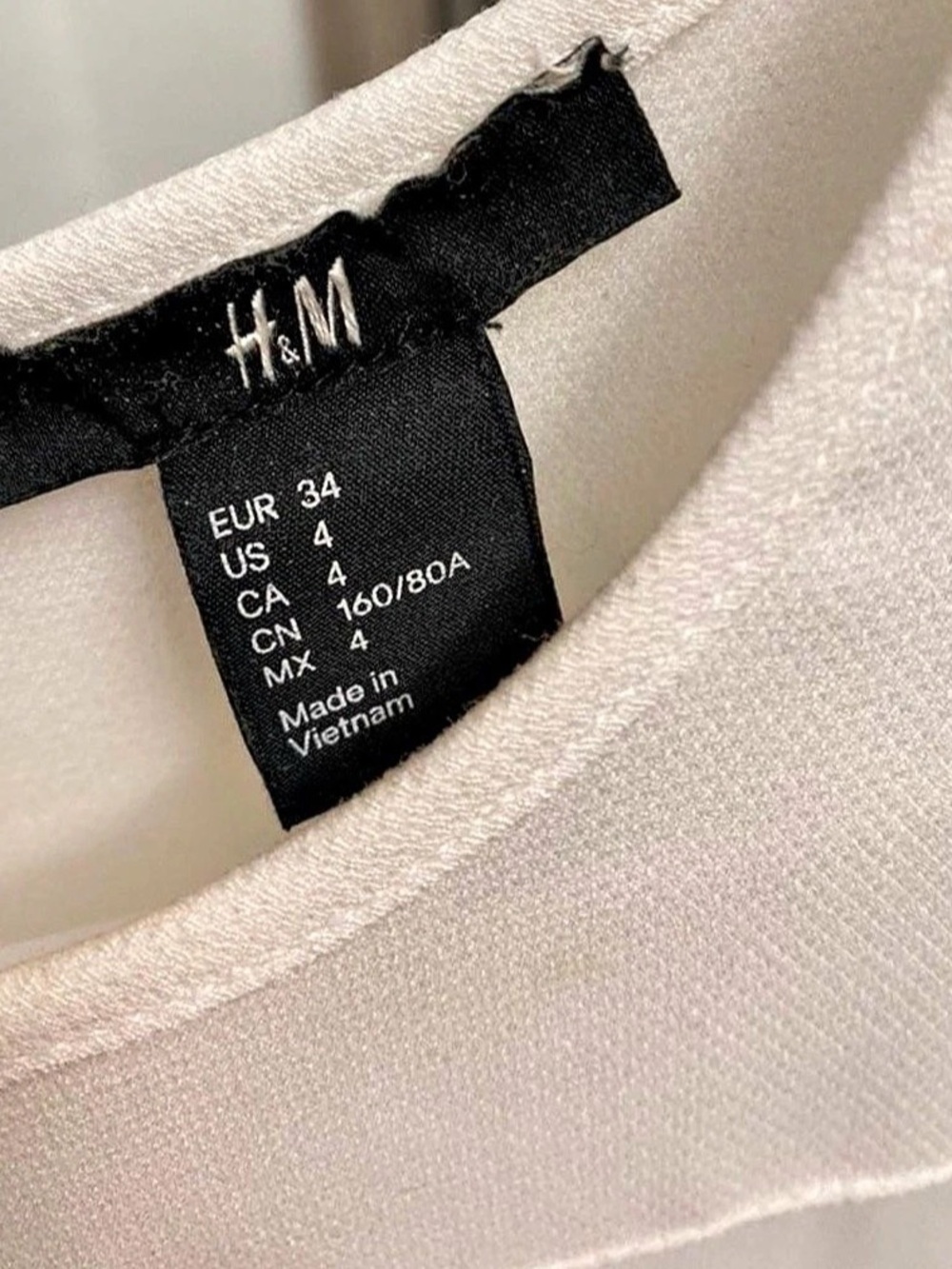 H&M Mini Dress - Picture 3 of 4